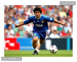 芝加哥小熊在 2024 年宣布将引入“AI 球场安保系统”，提升球迷入场效率